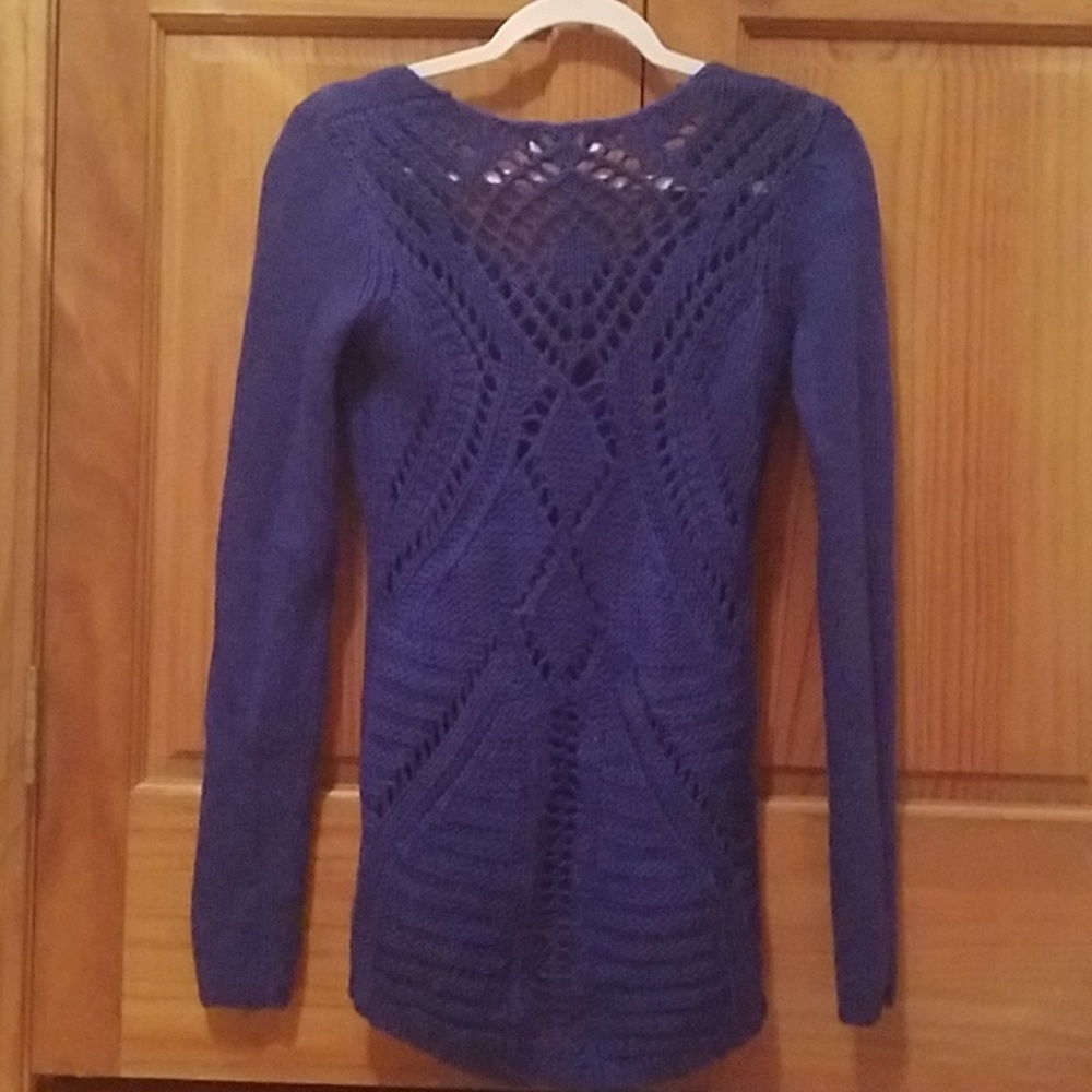 Sweater - Picture 2 of 2